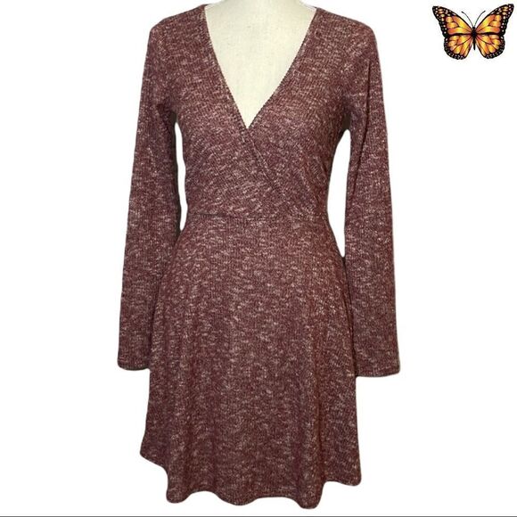 Urban Outfitters Coraline Cozy Wrap Dress Size Small - Picture 2 of 13